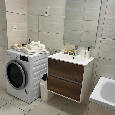 E 37 Downtown Whit Garage Opcional Apartamento Budapeste