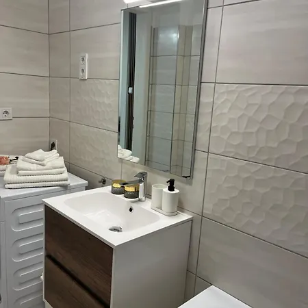 E 37 Downtown Whit Garage Opcional Apartamento