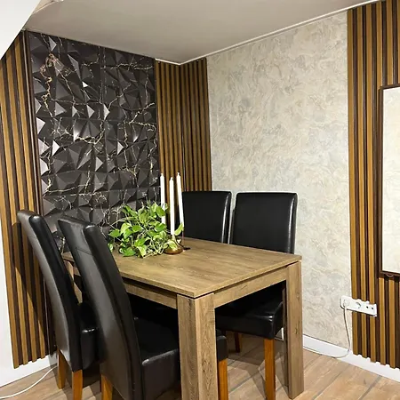 E 37 Downtown Whit Garage Opcional Apartamento Budapeste