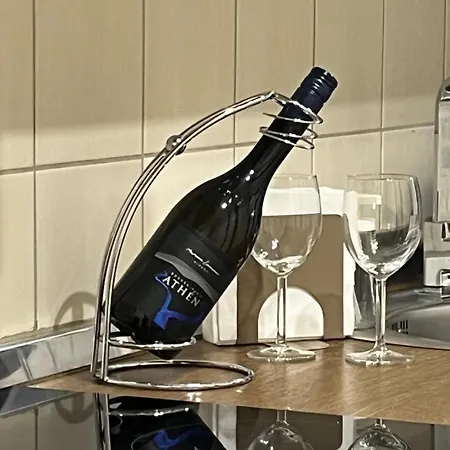 E 37 Downtown Whit Garage Opcional شقة *