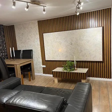 شقة E 37 Downtown Whit Garage Opcional *