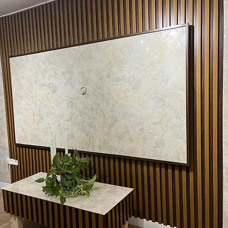 E 37 Downtown Whit Garage Opcional شقة بودابست