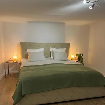 E 37 Downtown Whit Garage Opcional * Budapesta