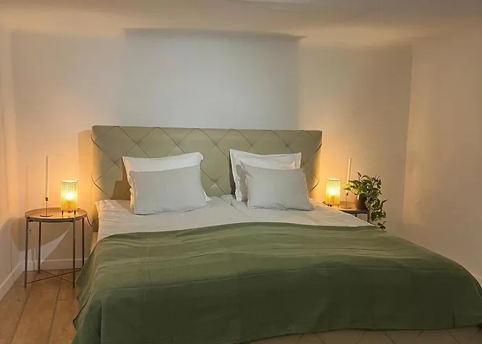 E 37 Downtown Whit Garage Opcional * Budapesta